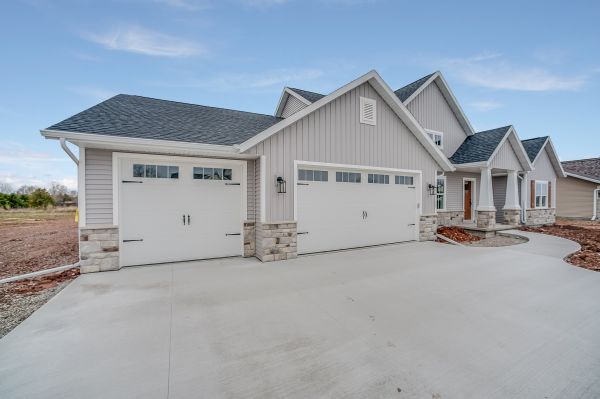 Cost of Concrete Driveway Pouring in Milton