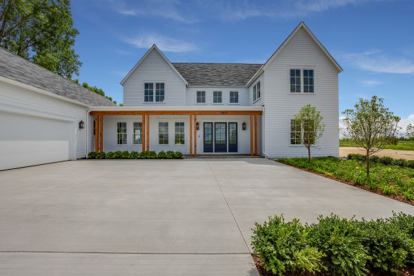 Cost of Concrete Driveway Service in Milton