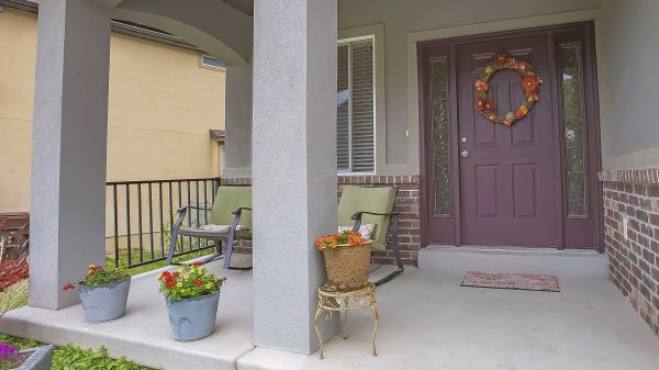 Cost of Porch Concrete Laying in Milton