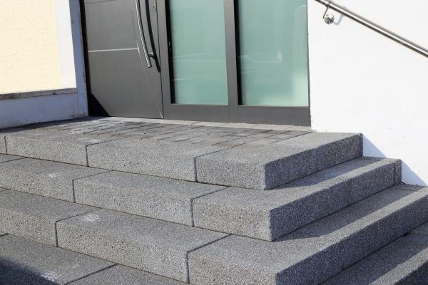 Cost of Custom Steps Installation in Milton