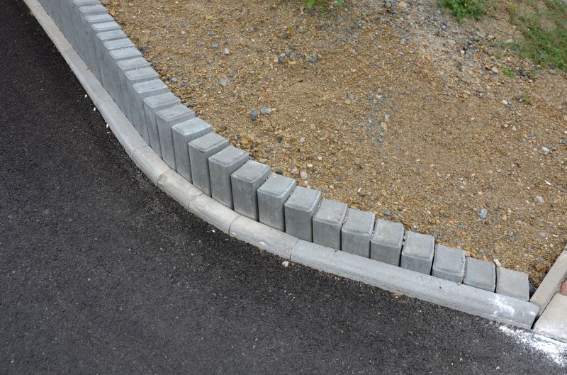 Concrete Driveway Edging